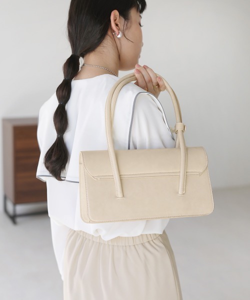 Bab（バブ）の「【WEB限定】フラップスクエアバッグ（ボストンバッグ・レディース・ブラック/オフホワイト/グリーン・ONESIZE）」の14枚目の写真