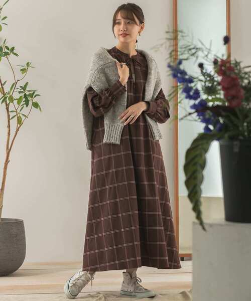 ITEMS URBANRESEARCH（アイテムズ アーバンリサーチ）の「チェックスキッパーリボンワンピース（ワンピース・レディース・ブラック/ベージュ/ブラウン・FREE）」の8枚目の写真