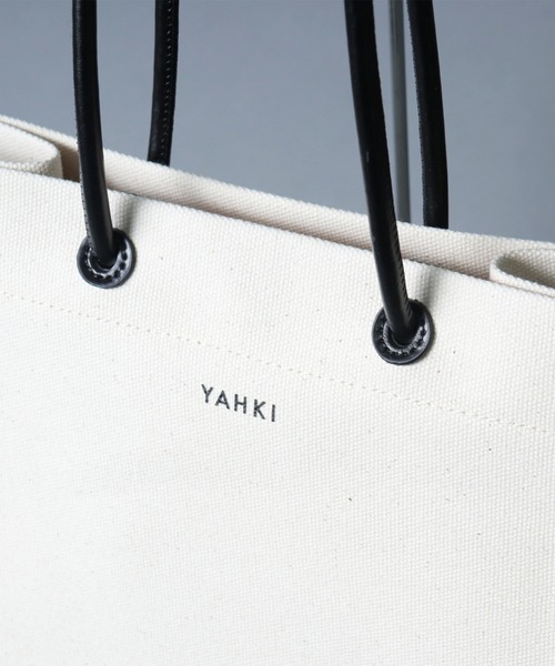 YAHKI(ヤーキ)の「【 YAHKI / ヤーキ 】 CANVAS SQUARE TOTE / キャンバス スクエア トートバッグ(トートバッグ・レディース・ブラック/ベージュ・FREE)」の5枚目の写真