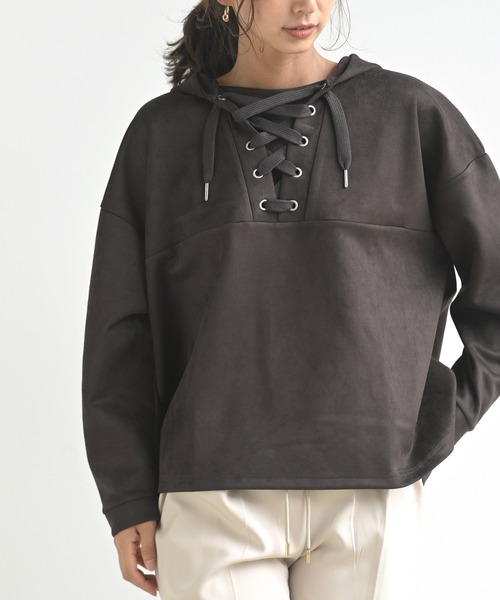 rps(アールピーエス)の「スエードポンチレースアップパーカー(パーカー・レディース・ブラウン/アイボリー/ピンクベージュ/グレイッシュベージュ/モカ・M/フリー)」の3枚目の写真