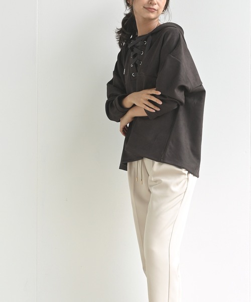 rps(アールピーエス)の「スエードポンチレースアップパーカー(パーカー・レディース・ブラウン/アイボリー/ピンクベージュ/グレイッシュベージュ/モカ・M/フリー)」の14枚目の写真