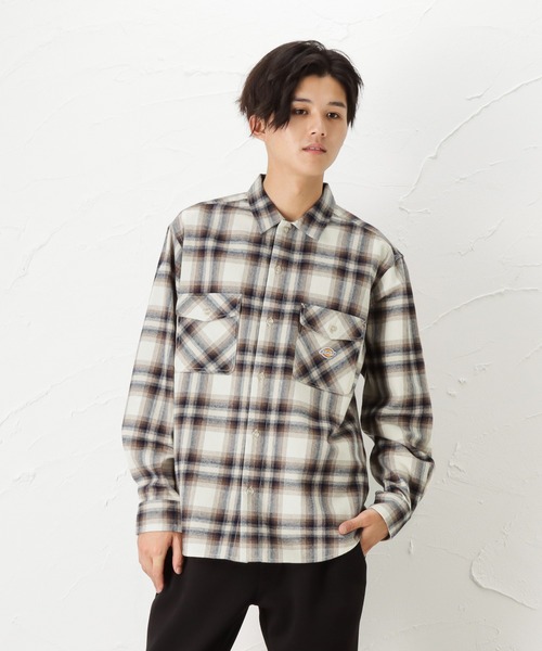 Dickies(ディッキーズ)の「Dickies ディッキーズ 長袖ツイルチェックワークシャツ(シャツ/ブラウス・メンズ・レッド/ホワイト/ネイビー/グリーン・XL/M/L)」の2枚目の写真