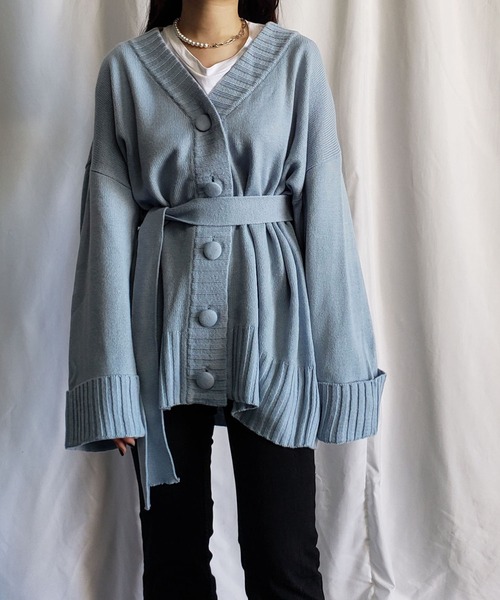 me+em select(ミームセレクト)の「ウエストマーク付 ボリューム袖ビッグカーディガン(カーディガン/ボレロ・レディース・ピンク/ブラック/ブルー/アイボリー・FREE)」の3枚目の写真