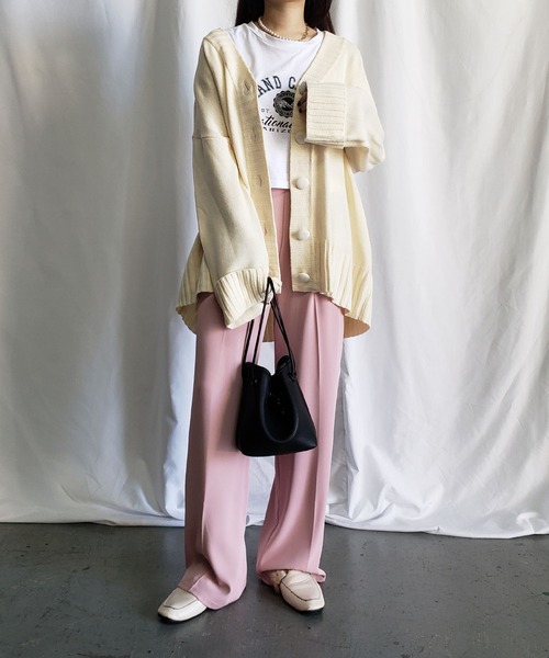 me+em select(ミームセレクト)の「ウエストマーク付 ボリューム袖ビッグカーディガン(カーディガン/ボレロ・レディース・ピンク/ブラック/ブルー/アイボリー・FREE)」の10枚目の写真