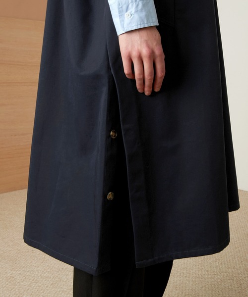 EMMA CLOTHES（エマクローズ）の「オーバー サイドスリットヨーク ノースリーブバルカラーコート（その他アウター・メンズ・アイボリー/ネイビー・FREE）」の14枚目の写真