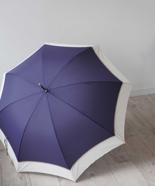 ammy.（エイミードット）の「【 ammy. / エイミードット 】バイカラー 長傘（長傘・レディース・ネイビー/ブラック/ホワイト/ピンク・FREE）」の4枚目の写真