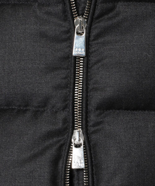 TATRAS（タトラス）の「TATRAS（タトラス）DOMIZIANO/ドミツァーノ/ダウン（ダウンジャケット/コート・メンズ・ブラック/チャコール/ネイビー・4/3/2/1）」の8枚目の写真