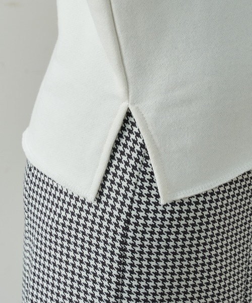 natural couture（ナチュラルクチュール）の「ボリュームスリーブ配色裏毛プルオーバー（スウェット・レディース・グレー/ピンク/オフホワイト/スミクロ・FREE）」の22枚目の写真