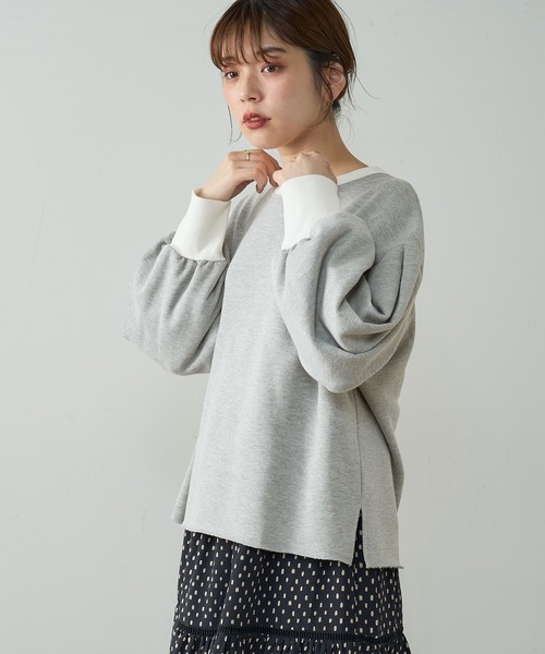 natural couture（ナチュラルクチュール）の「ボリュームスリーブ配色裏毛プルオーバー（スウェット・レディース・グレー/ピンク/オフホワイト/スミクロ・FREE）」の6枚目の写真