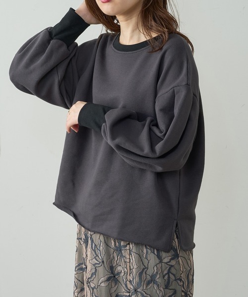 natural couture（ナチュラルクチュール）の「ボリュームスリーブ配色裏毛プルオーバー（スウェット・レディース・グレー/ピンク/オフホワイト/スミクロ・FREE）」の20枚目の写真