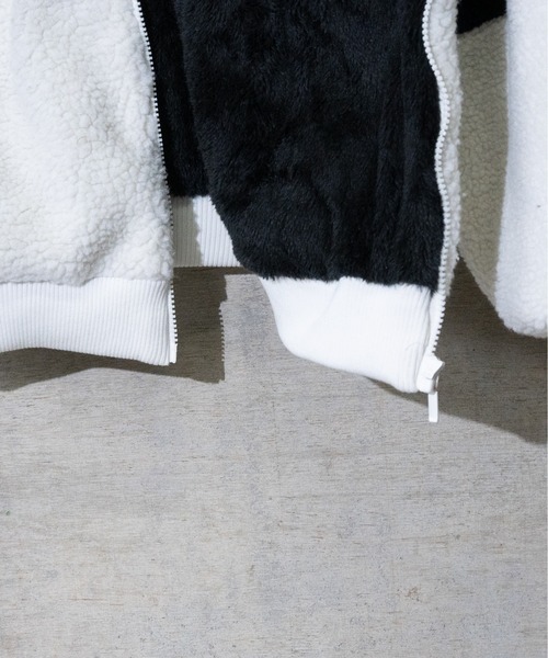 JOHN'S CLOSET(ジョンズクローゼット)の「【13】袖ラインBIGフードボアジャケット(ブルゾン・メンズ・オフホワイト/ブラック/ベージュ/タン・LARGE/MEDIUM)」の7枚目の写真