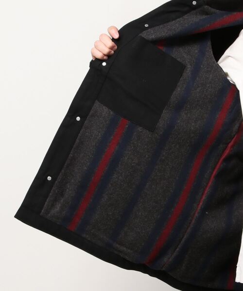 Carhartt（カーハート）の「【 carhartt / カーハート 】　ダック チョアコート  ブランケットライナー Duck Chore Coat Blanket Lined NSZ（ステンカラーコート・メンズ・ブラック/ブラウン・L/XL/M/S）」の3枚目の写真