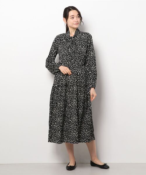 KOBE LETTUCE（コウベレタス）の「2wayワイドボウタイワンピース[E2946]（ワンピース・レディース・ブラック/ベージュ・FREE）」の2枚目の写真