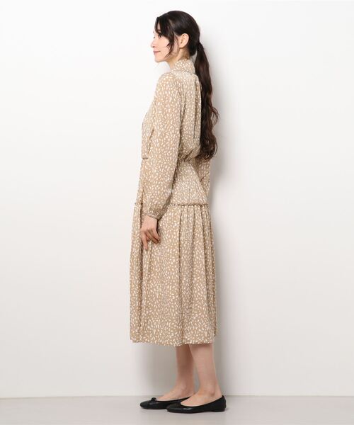 KOBE LETTUCE（コウベレタス）の「2wayワイドボウタイワンピース[E2946]（ワンピース・レディース・ブラック/ベージュ・FREE）」の4枚目の写真