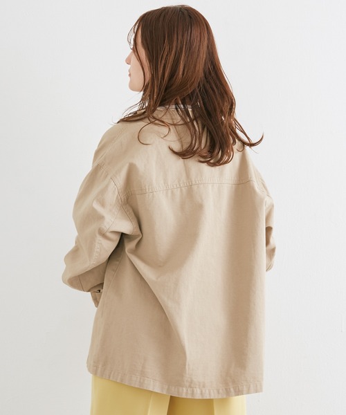 LAVEANGE（ラビアンジェ）の「リメイク風ミリタリーブルゾン（ミリタリージャケット・レディース・ブラック/カーキ/グレイッシュベージュ・L/4L/M/3L/LL/5L）」の15枚目の写真