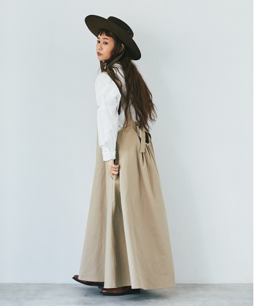 and R（アンドアール）の「うしろリボンワンピース（ジャンパースカート・レディース・ベージュ/ブラック・FREE）」の7枚目の写真