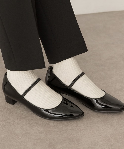 RODE SKO（ロデスコ）の「『MADE IN JAPAN』3センチストラップパンプス（パンプス・レディース・ブラック・38/36/37）」の11枚目の写真