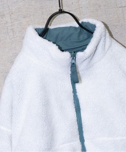 JOHN'S CLOSET(ジョンズクローゼット)の「【i】シープボアリバーシブルブルゾン(ブルゾン・メンズ・ベージュ/オフホワイト/ブラック・LARGE/MEDIUM/X-LARGE)」の19枚目の写真