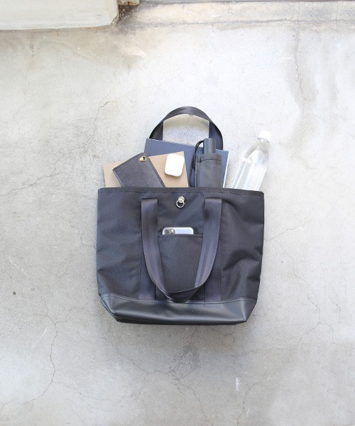 JAM HOME MADE(ジャムホームメイド)の「日本製 エシカルレザー & エココーデュラ コンビ トートバッグ M ブランド オリジナル レディース(トートバッグ・レディース・ブラック・ONE SIZE)」の3枚目の写真