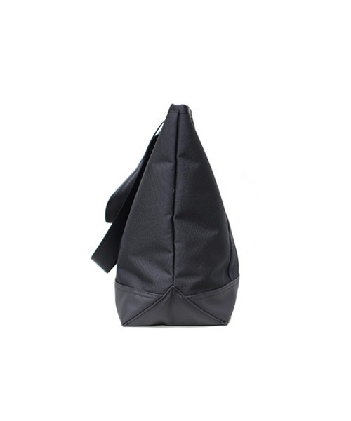 JAM HOME MADE(ジャムホームメイド)の「日本製 エシカルレザー & エココーデュラ コンビ トートバッグ M ブランド オリジナル レディース(トートバッグ・レディース・ブラック・ONE SIZE)」の6枚目の写真