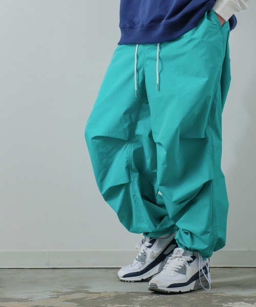 improves（インプローブス）の「T/TWILL バルーンシルエット カラー ミリタリーパンツ（カーゴパンツ・メンズ・ブラック/オレンジ/ブルー/ミント・MEDIUM/LARGE）」の13枚目の写真