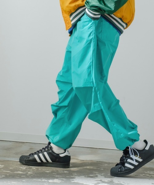 improves（インプローブス）の「T/TWILL バルーンシルエット カラー ミリタリーパンツ（カーゴパンツ・メンズ・ブラック/オレンジ/ブルー/ミント・MEDIUM/LARGE）」の14枚目の写真