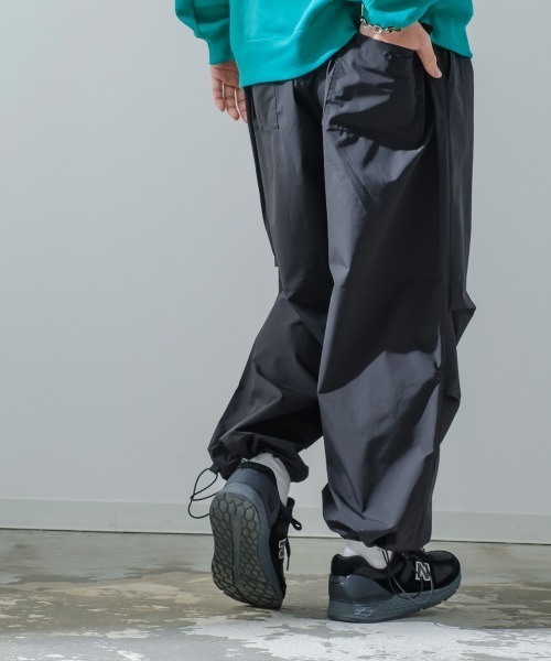 improves（インプローブス）の「T/TWILL バルーンシルエット カラー ミリタリーパンツ（カーゴパンツ・メンズ・ブラック/オレンジ/ブルー/ミント・MEDIUM/LARGE）」の9枚目の写真