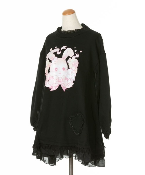 BODYLINE(ボディライン)の「レディース うさぎプリントスウェットワンピース(ワンピース・レディース・オフホワイト/ブラック・M/L/2L)」の5枚目の写真