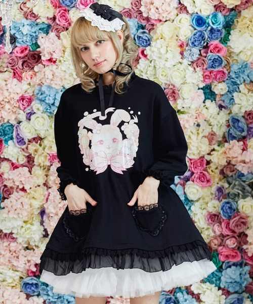 BODYLINE(ボディライン)の「レディース うさぎプリントスウェットワンピース(ワンピース・レディース・オフホワイト/ブラック・M/L/2L)」の18枚目の写真