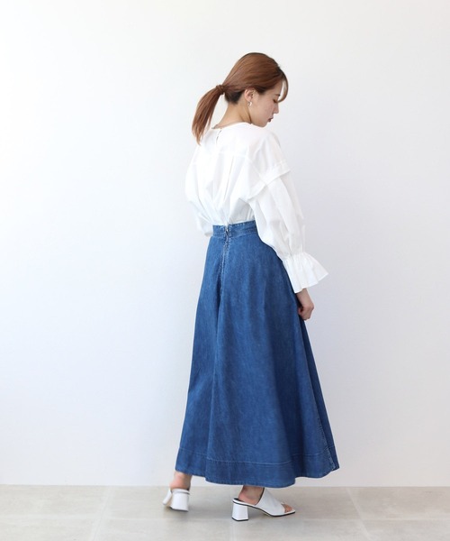 YANUK（ヤヌーク）の「YANUK / flare blue skir(デニムフレアカート)（スカート・レディース・ブルー・36/34）」の11枚目の写真