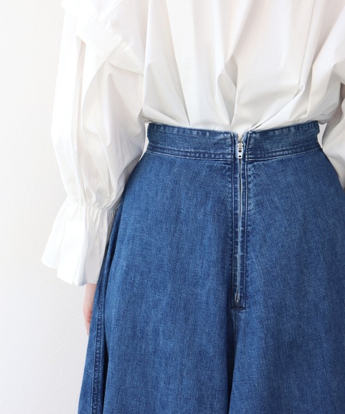 YANUK（ヤヌーク）の「YANUK / flare blue skir(デニムフレアカート)（スカート・レディース・ブルー・36/34）」の6枚目の写真