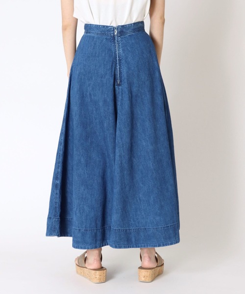YANUK（ヤヌーク）の「YANUK / flare blue skir(デニムフレアカート)（スカート・レディース・ブルー・36/34）」の13枚目の写真