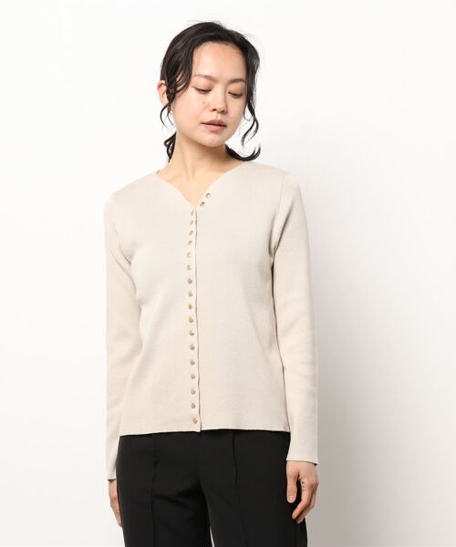 Te chichi（テチチ）の「フロントボタンキーネックニット（ニット/セーター・レディース・ブラック/ベージュ/イエロー・ﾌﾘ-）」の7枚目の写真