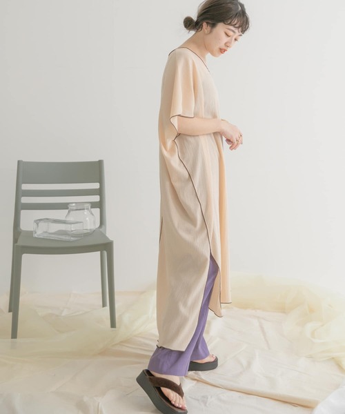 ITEMS URBANRESEARCH(アイテムズ アーバンリサーチ)の「パイピングヨウリュウワンピース(ワンピース・レディース・ネイビー/カーキ/ベージュ・FREE)」の15枚目の写真