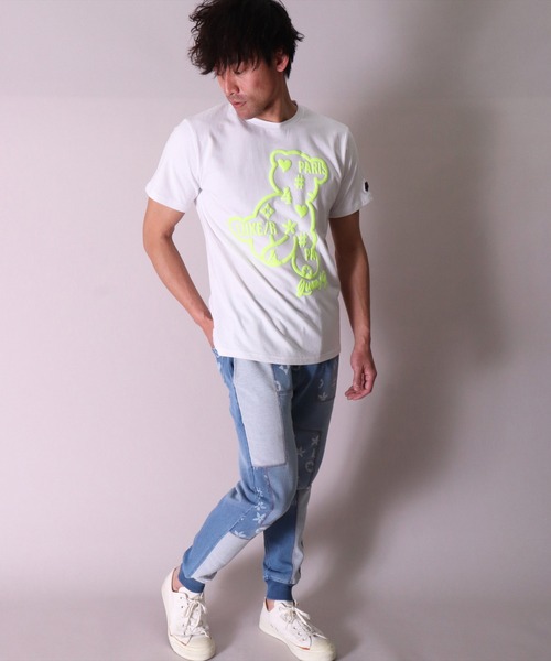 LUXE/R（ラグジュ）の「【ユニセックス】【LUXE/R】モノグラム & くまさん プリント Tシャツ(RMS)（Tシャツ/カットソー・メンズ・ホワイト×ホワイト/ブラック×ブラック/ホワイト×イエロー/ブラック×ピンク・MEDIUM/LARGE）」の8枚目の写真