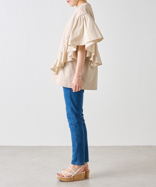 BEARDSLEY（ビアズリー）の「アシメフリルフレンチプルオーバー（Tシャツ/カットソー・レディース・ベージュ/チャコールグレー・FREE）」の11枚目の写真