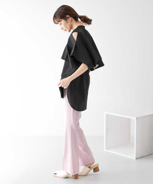 KBF（ケイビーエフ）の「2WAYマントブラウス（シャツ/ブラウス・レディース・ブラック/オフホワイト/グリーン系その他・ONE）」の16枚目の写真