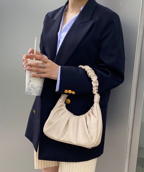 yuue' ( wear )(ユーイ)の「シャーリング2wayワンハンドルバッグ(ハンドバッグ・レディース・ホワイト/ベージュ/ライトブルー・FREE)」の1枚目の写真