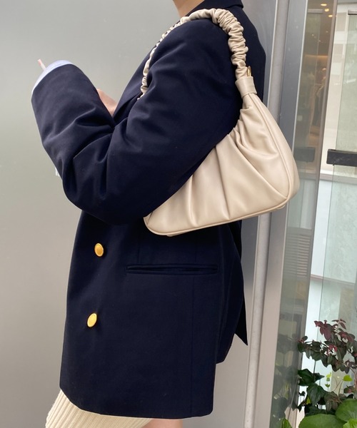 yuue' ( wear )(ユーイ)の「シャーリング2wayワンハンドルバッグ(ハンドバッグ・レディース・ホワイト/ベージュ/ライトブルー・FREE)」の21枚目の写真