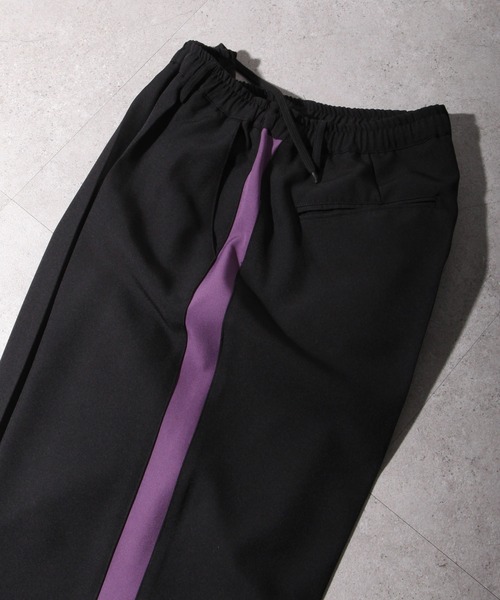 NILWAY(ニルウェイ)の「配色サイドラインリラックスワイドトラックパンツ(スラックス・メンズ・アイボリー/ブラック/グリーン/ライトグレー/ダークブラウン/ピンク・MEDIUM/SMALL/LARGE)」の12枚目の写真