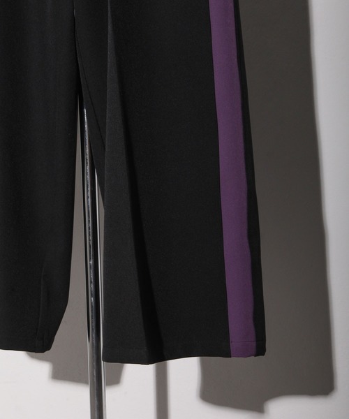 NILWAY(ニルウェイ)の「配色サイドラインリラックスワイドトラックパンツ(スラックス・メンズ・アイボリー/ブラック/グリーン/ライトグレー/ダークブラウン/ピンク・MEDIUM/SMALL/LARGE)」の15枚目の写真