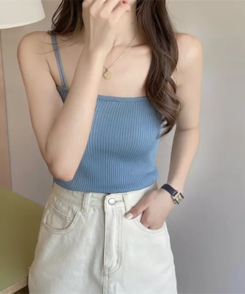 everycoco(エブリーココ)の「ダブルストラップリブキャミソール(キャミソール・レディース・ホワイト/ブラック/グレー/ピンク/ブルー/グリーン/アイボリー・FREE)」の6枚目の写真