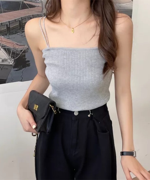 everycoco(エブリーココ)の「ダブルストラップリブキャミソール(キャミソール・レディース・ホワイト/ブラック/グレー/ピンク/ブルー/グリーン/アイボリー・FREE)」の17枚目の写真