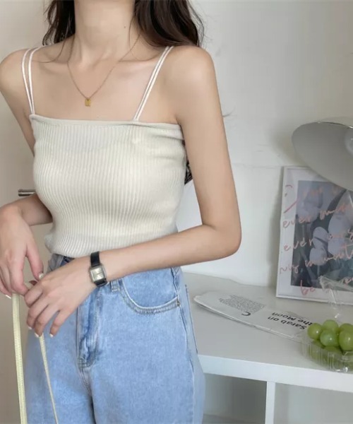 everycoco(エブリーココ)の「ダブルストラップリブキャミソール(キャミソール・レディース・ホワイト/ブラック/グレー/ピンク/ブルー/グリーン/アイボリー・FREE)」の13枚目の写真