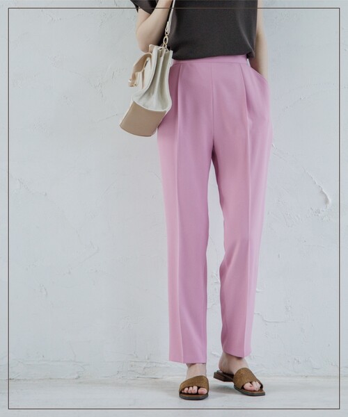 OPAQUE.CLIP（オペークドットクリップ）の「◆ライトダブルクロス タックテーパードパンツ【WEB限定サイズ】（その他パンツ・レディース・ライトブルー/ブラック/サンドベージュ/ベビーピンク・40/38/42/34/36）」の15枚目の写真