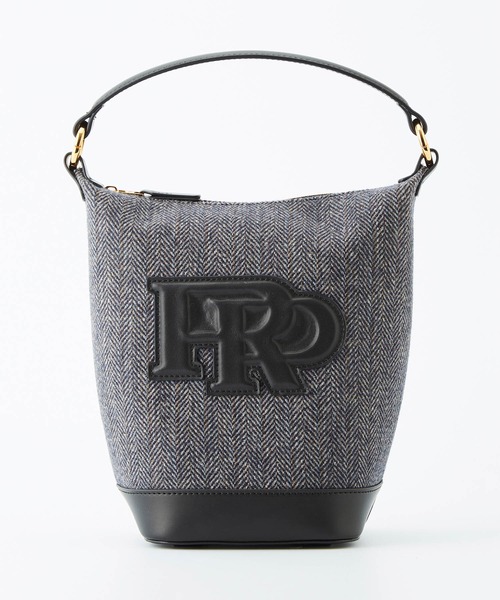 ROPE'（ロペ）の「RPロゴモチーフ2WAYバケットバッグ(素材コンビ)（ショルダーバッグ・レディース・チャコールグレー・FREE）」の2枚目の写真