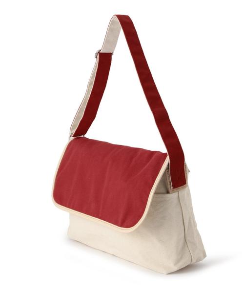 coen(コーエン)の「レザーパイピングキャンバスコンビショルダーバッグ(A4収納可)(ショルダーバッグ・メンズ・オフホワイト/レッド/ネイビー・フリー)」の10枚目の写真