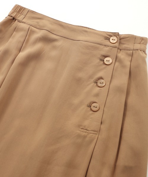 LA MARINE FRANCAISE（マリン フランセーズ）の「テンセルレーヨントラペーズスカート（スカート・レディース・ブラック/ベージュ/ネイビー・FREE）」の5枚目の写真