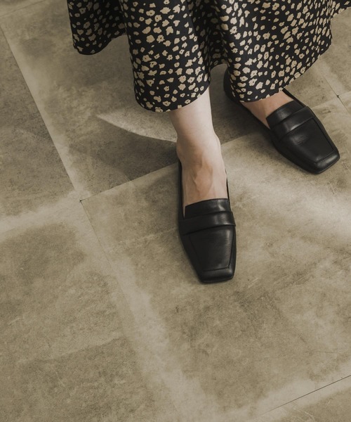 URBAN RESEARCH（アーバンリサーチ）の「レザーソフトローファー（ローファー・レディース・ブラック/キャメル・38/36/37）」の4枚目の写真