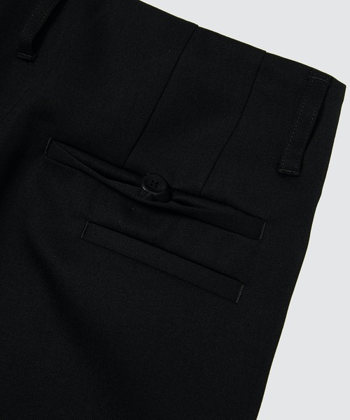 th products（ティーエイチプロダクト）の「QUINN / Wide Tailored Pants（スラックス・メンズ・ブラック/グレー・1/2）」の7枚目の写真